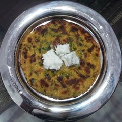 A picture of Methi Makki Paratha.