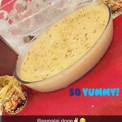 A picture of Rasmalai.