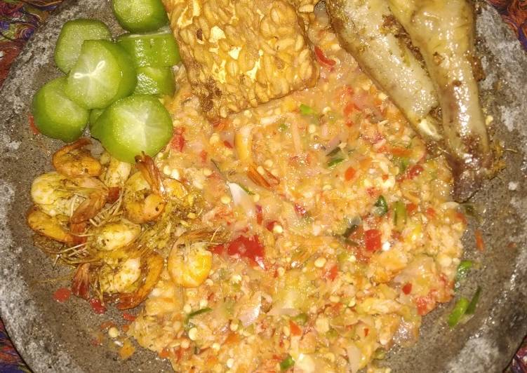 Langkah Mudah untuk Membuat Sambel Ganja Aceh yang Bikin Ngiler