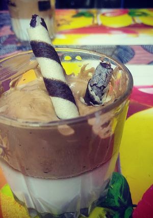চকোলেট মুস (Chocolate mousse recipe in Bengali) রেসিপির প্রধান ছবি