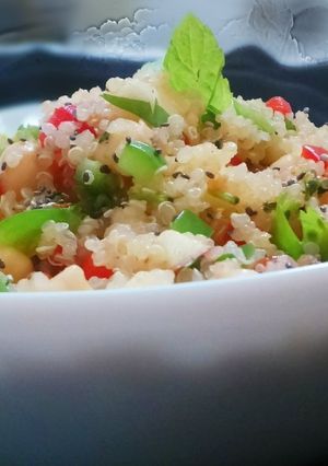 A picture of Quinoa Salad with Chick peas.