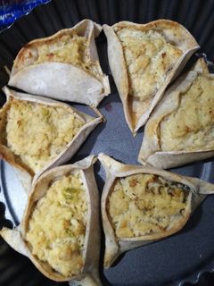Una foto de Canastitas de pollo con masa integral