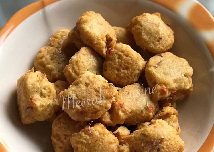 Yam fritters (kosan doya)