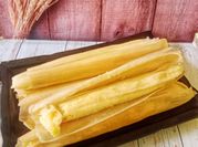 Gambar lepet jagung tradisional