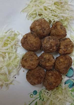 A picture of Sabudana vada.
