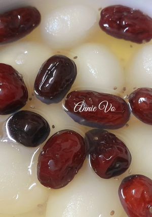 Hình của món Chè chôm chôm táo đỏ hạt chia.