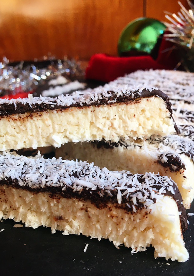 Una foto de Turrón de coco saludable