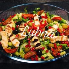 A picture of Halloumi Cheese Salad.