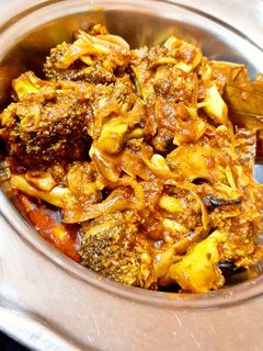 ब्रोकली की सब्जी (Broccoli ki sabzi recipe in hindi) रेसिपी मुख्य फोटो