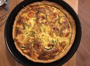 A picture of cherry tomatoes pie