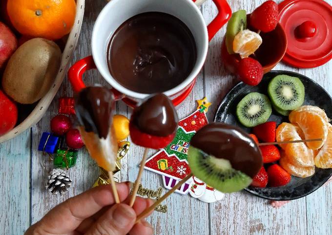 Fruit Chocolate Fondue🍓🍊🥝🍫
