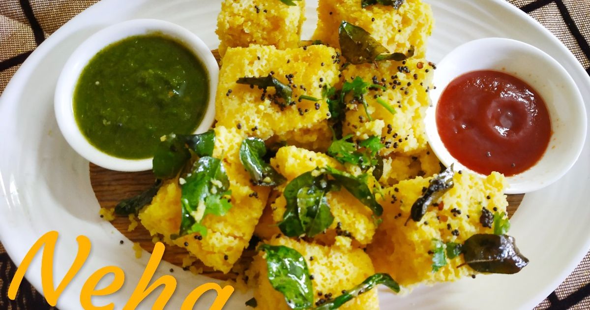 बेसन और सूजी का ढोकला (Besan Aur Suji Ka Dhokla Recipe In Hindi) रेसिपी ...