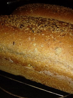 Una foto de Pan Integral casero súper alto