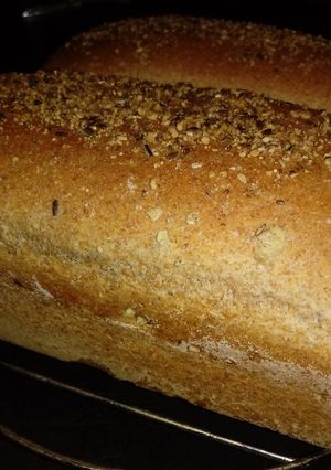 Una foto de Pan Integral casero súper alto