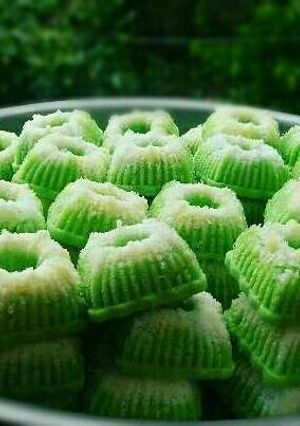 Foto resep Putu ayu anti gagal