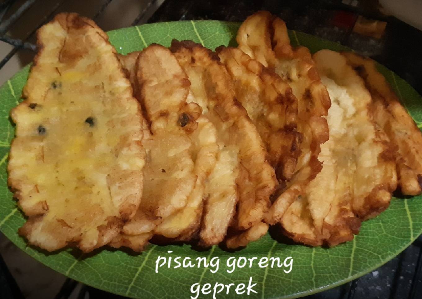 Resep Pisang Goreng Geprek yang Lezat Sekali