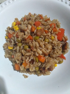 Una foto de Arroz chino 😊🥡