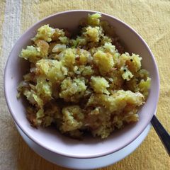 A picture of Bread upma.