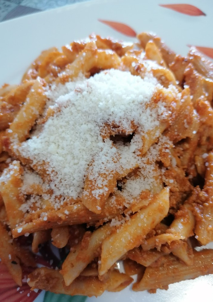 Una foto de 206. Macarrones con salsa boloñesa / Thermomix