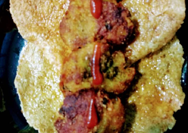 Methi palak kababs with aloo papad