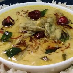 A picture of Coconut Okra(lady finger) karhi.