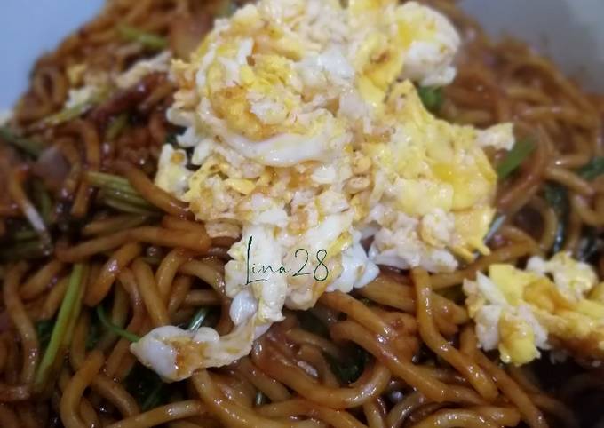 Mee Goreng Tomyam