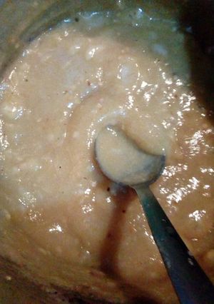A picture of Amla ki mithi chutney.