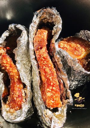 Hình của món Heo quay giòn bì với NCKD.