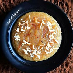 A picture of Suji ka halwa.