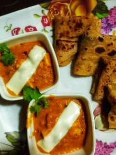 પનીર બટર મસાલા (Paneer Butter Masala Recipe In Gujarati) રેસીપી મુખ્ય ફોટો