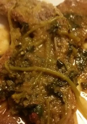 Una foto de Costillas de Res con Chile y Verdolagas a mi manera