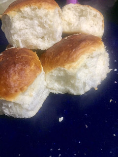 A picture of Pav buns.