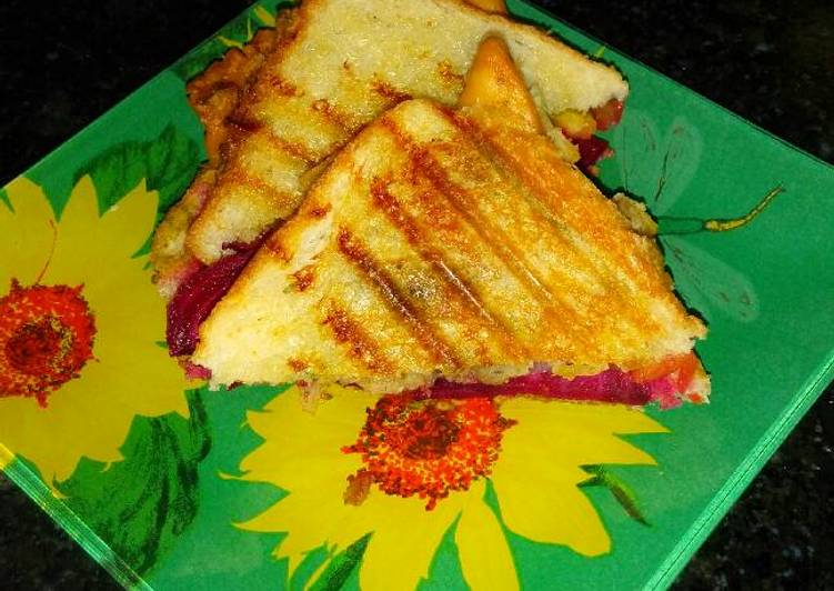 Recipe of Any-night-of-the-week Grilled samosa sandwich