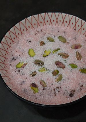 Foto principal de Chía pudding de kéfir y fresas