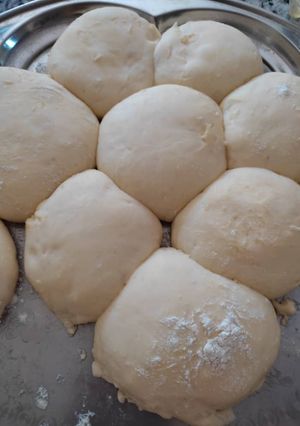 عکسی از دستور خمیر ده دقیقه ای برای پخت پیراشکی
