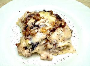 Foto di Lasagna con Radicchio, Salsiccia, Gorgonzola e Noci