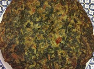 Una foto de Tortilla de Hojas de Remolacha a La Pato 🦆