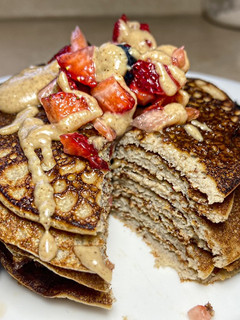 Una foto de BANANA PANCAKES 🥞 🍌 (sin harina)