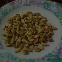 Roast pumpkin seeds A picture of Roast pumpkin seeds.