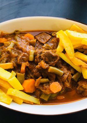 عکسی از دستور خوراک گوشت و لوبیا سبز