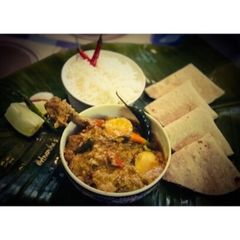 A picture of Gondhoraj Chicken or Lebu-Lanka Chicken Curry.