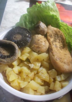 Zacskóba sült csirkemell, gombával recept fotója