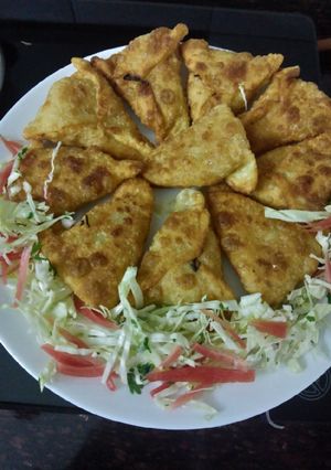 A picture of Fried chicken wanton.
