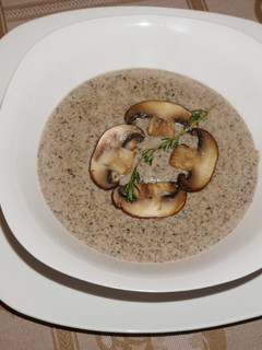 Una foto de CREMA DE CHAMPIÑONES #2. JON STYLE