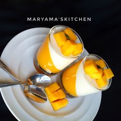 A picture of Mango pannacotta🥂.
