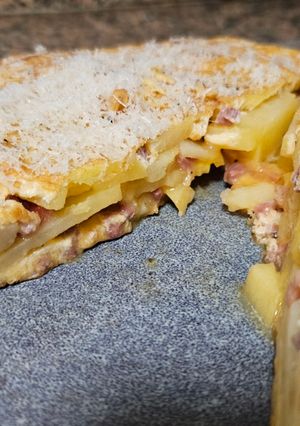 Foto principal de Tortilla Carbonara