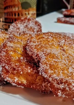 Una foto de TORRIJAS Con☕Chocolate a la Taza🍫...!