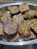 Bocadillos de hojas y pencas de acelga al horno