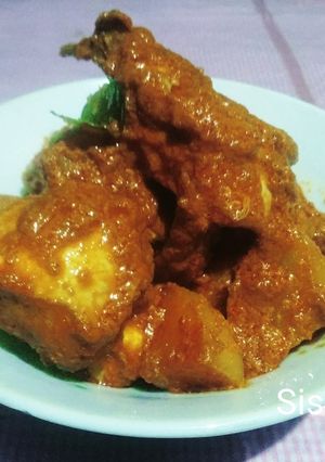 Foto resep Rendang Ayam Kentang (bumbu beli)