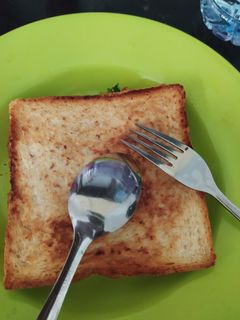 Foto resep Sandwich with telur dadar (menu diet)